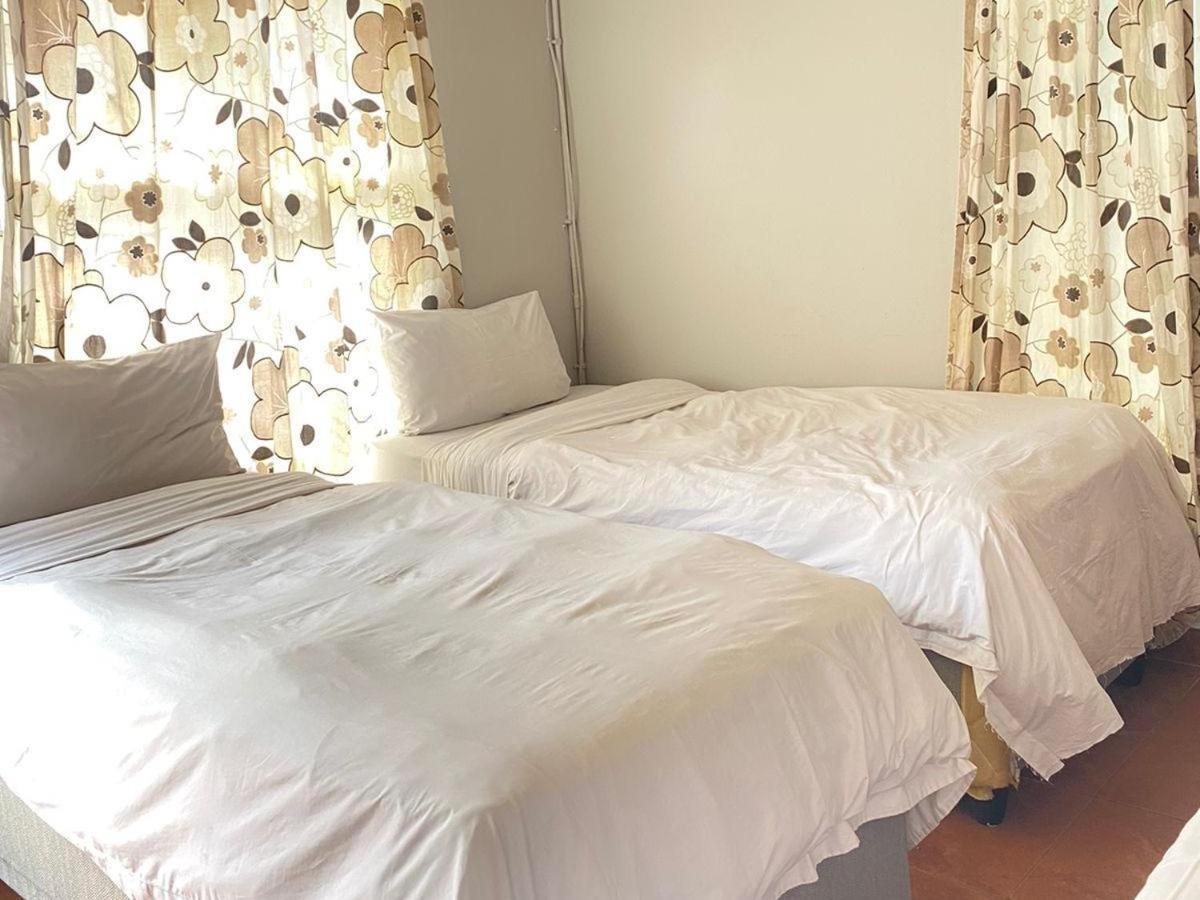 Bentley Backpackers Hostel Durban Exterior photo